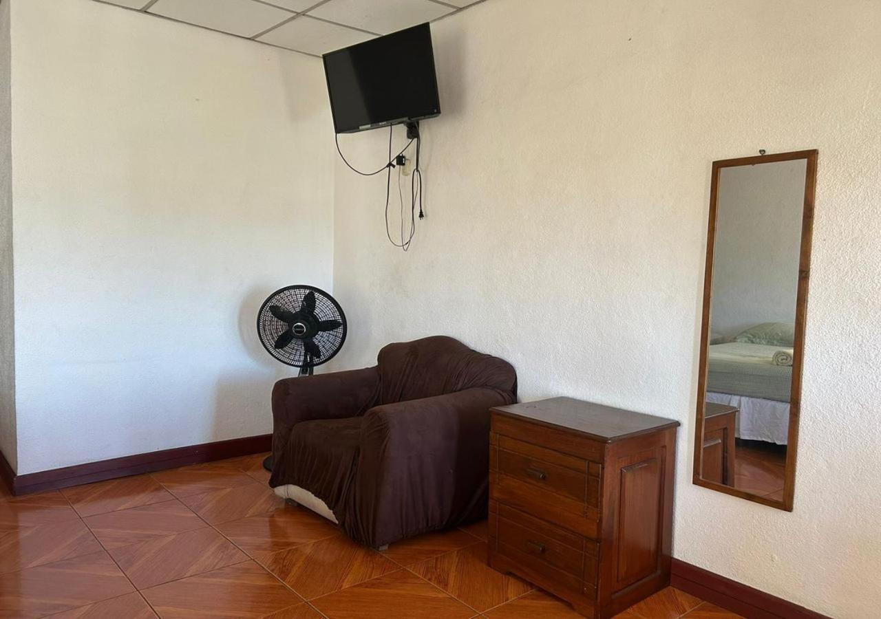 Casa Robles - Your Stay Near Airport Managua Zewnętrze zdjęcie